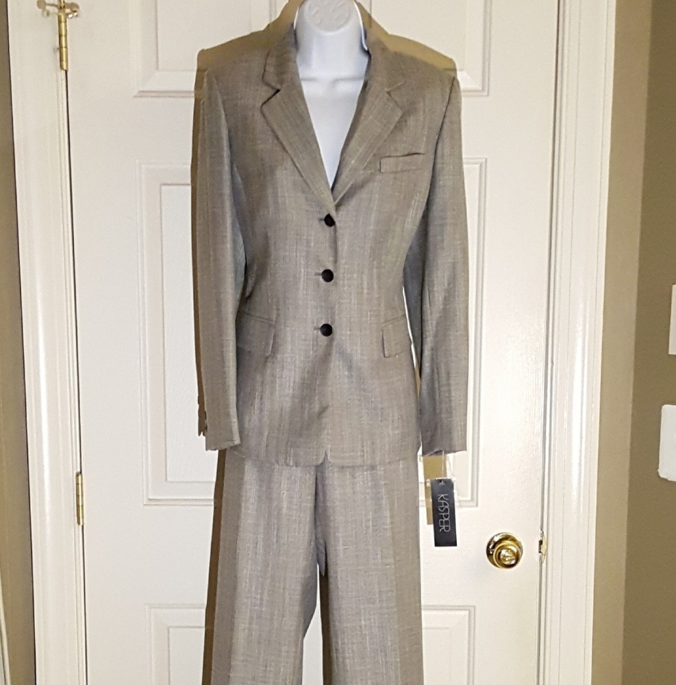 NWT Kasper - Pant Suit